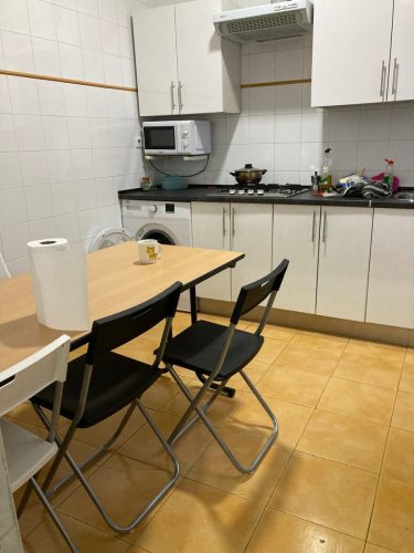 Life in Málaga tiene la habitación exterior 3 que estabas buscando.