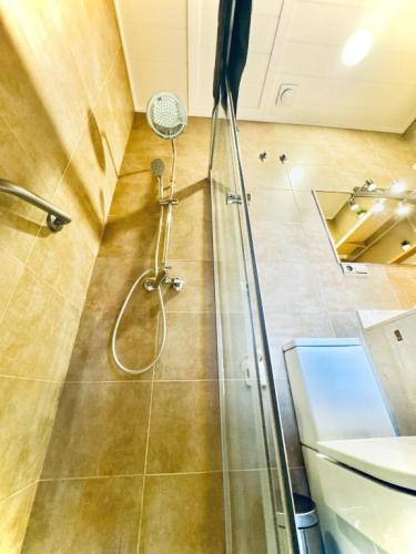 Amplio-y-luminoso-apartamento-Plz-de-la-Merced-Life-in-Malaga-22