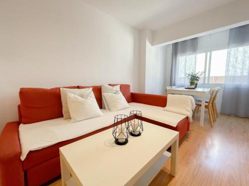 Moderno-apartamento-Plz-de-la-Merced-Life-in-Malaga-2