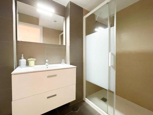 Moderno-apartamento-Plz-de-la-Merced-Life-in-Malaga-29