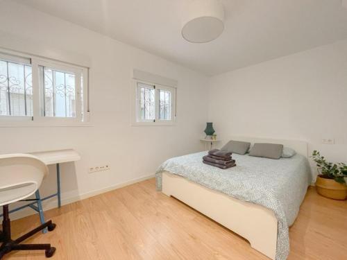 Moderno-apartamento-Plz-de-la-Merced-Life-in-Malaga-35